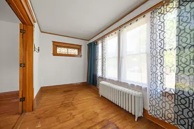 898 Western Avenue N, Saint Paul, MN 55117 - Photo 8