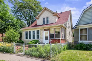 898 Western Ave N, Saint Paul, MN 55117 - Photo 2