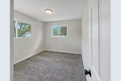 2403 18th Street S, Moorhead, MN 56560 - Photo 14
