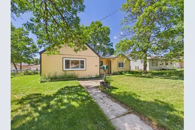 111 29th Avenue N, Saint Cloud, MN 56303 - Photo 2
