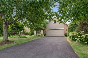 10441 Lee Dr, Eden Prairie, MN 55347 - Photo 36