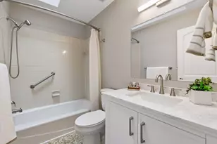 10441 Lee Dr, Eden Prairie, MN 55347 - Photo 24