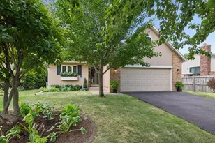 10441 Lee Dr, Eden Prairie, MN 55347 - Photo 1