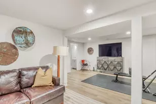 2402 Broadway N, Fargo, ND 58102 - Photo 30
