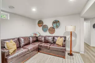 2402 Broadway N, Fargo, ND 58102 - Photo 28
