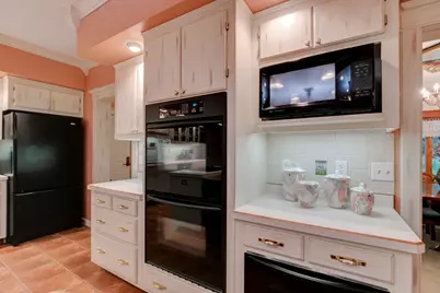 4151 Rice Street, Shoreview, MN 55126 - Photo 32