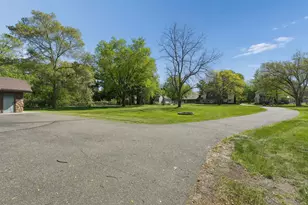 4151 Rice St, Shoreview, MN 55126 - Photo 8