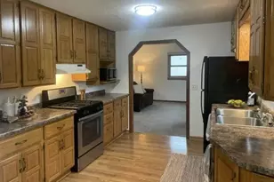 440 106th Ave NW, Coon Rapids, MN 55448 - Photo 2