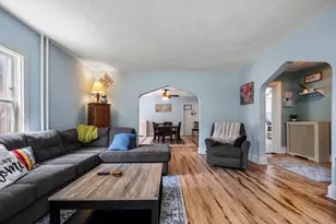 665 5th St E, Saint Paul, MN 55106 - Photo 20