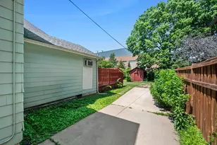 665 5th St E, Saint Paul, MN 55106 - Photo 48