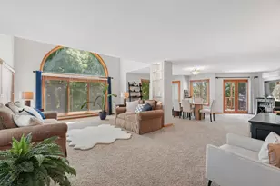 8850 Audubon Rd, Chanhassen, MN 55317 - Photo 8