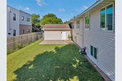 343 Pierce Street NE, Minneapolis, MN 55413 - Photo 32