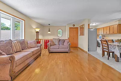 343 Pierce Street NE, Minneapolis, MN 55413 - Photo 4
