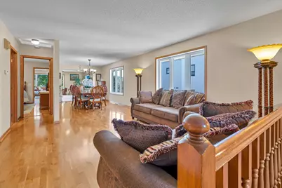 343 Pierce Street NE, Minneapolis, MN 55413 - Photo 2