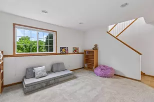 9993 Pincherry Ln, Eden Prairie, MN 55347 - Photo 30
