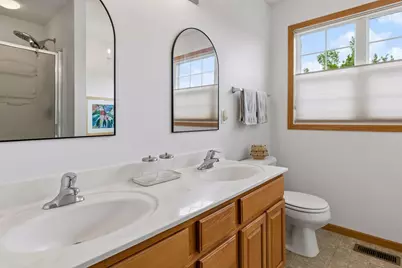 9993 Pincherry Lane, Eden Prairie, MN 55347 - Photo 28