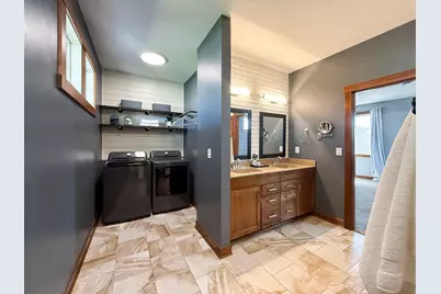 3927 Stone Point Drive NE, Rochester, MN 55906 - Photo 16