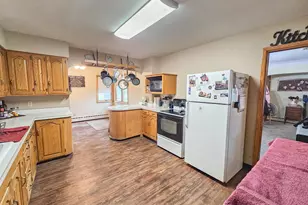 621 10th Ave, Clarkfield, MN 56223 - Photo 12