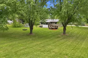 18777 81st Pl N, Maple Grove, MN 55311 - Photo 4