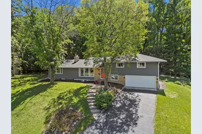 8435 Wesley Drive, Golden Valley, MN 55427 - Photo 40