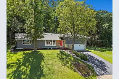 8435 Wesley Drive, Golden Valley, MN 55427 - Photo 44
