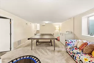 8435 Wesley Dr, Golden Valley, MN 55427 - Photo 32