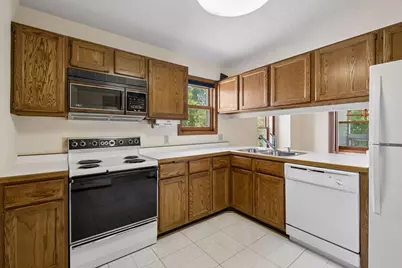 5317 Highpointe Terrace, Bloomington, MN 55437 - Photo 12