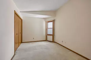 5317 Highpointe Terrace, Bloomington, MN 55437 - Photo 20