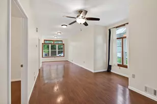 1067 Wilson Ave, Saint Paul, MN 55106 - Photo 4