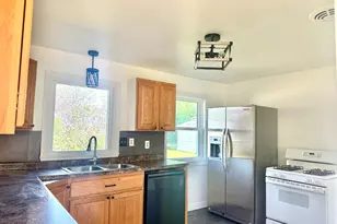 723 3rd St SE, Barnesville, MN 56514 - Photo 2