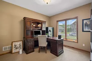9858 Vagabond Ln N, Maple Grove, MN 55311 - Photo 14