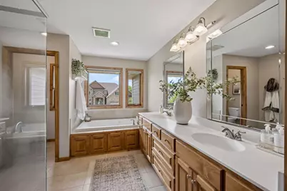 9858 Vagabond Lane N, Maple Grove, MN 55311 - Photo 20