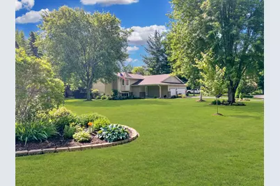 7170 Grangeview N, Centerville, MN 55038 - Photo 2