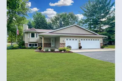 7170 Grangeview N, Centerville, MN 55038 - Photo 1