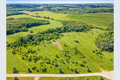 180 Surrey Ridge Trail, Glenwood City, WI 54013 - Photo 6