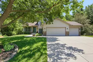 9953 Starlight Dr, Woodbury, MN 55125 - Photo 52