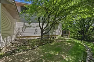 9953 Starlight Dr, Woodbury, MN 55125 - Photo 48