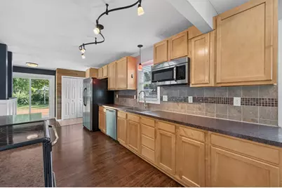 211 92nd Avenue NE, Blaine, MN 55434 - Photo 14