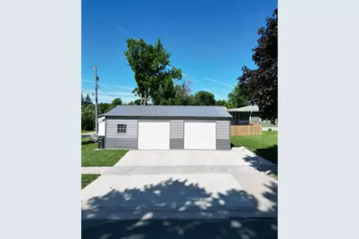 601 E Depue Avenue, Olivia, MN 56277 - Photo 30