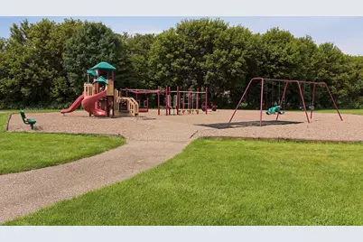 8940 W 125th Street, Savage, MN 55378 - Photo 32