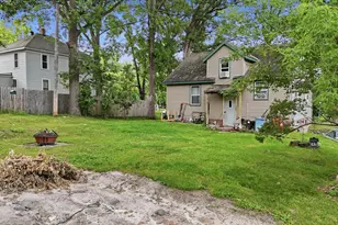 515 NE 6th St, Grand Rapids, MN 55744 - Photo 2