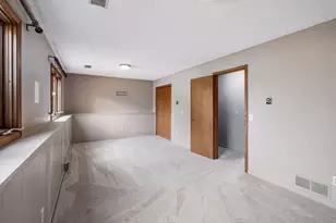 1790 Crestridge Ln, Eagan, MN 55122 - Photo 24