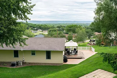 731 N 4th Street, La Crescent, MN 55947 - Photo 10