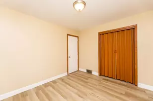 5214 Oliver Ave N, Minneapolis, MN 55430 - Photo 10