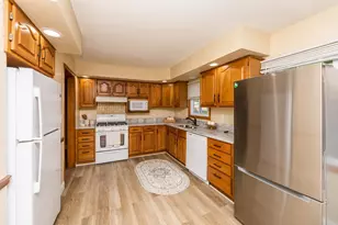 5214 Oliver Ave N, Minneapolis, MN 55430 - Photo 2