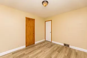 5214 Oliver Ave N, Minneapolis, MN 55430 - Photo 14