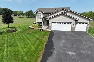 10590 257th Ave NW, Zimmerman, MN 55398 - Photo 20