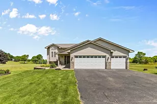 10590 257th Ave NW, Zimmerman, MN 55398 - Photo 14