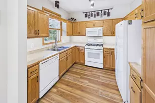 565 William St, Big Lake, MN 55309 - Photo 6