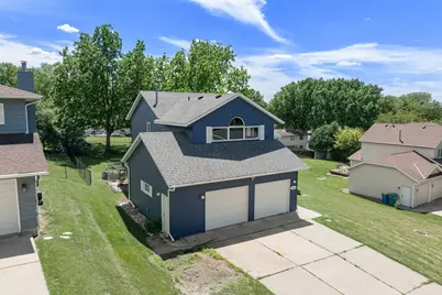 1065 Barney Street, Owatonna, MN 55060 - Photo 2